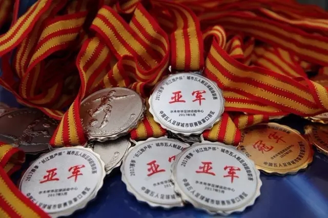 布里奇斯：马克西是名三威胁球员 我们就是尽可能让他打得艰难